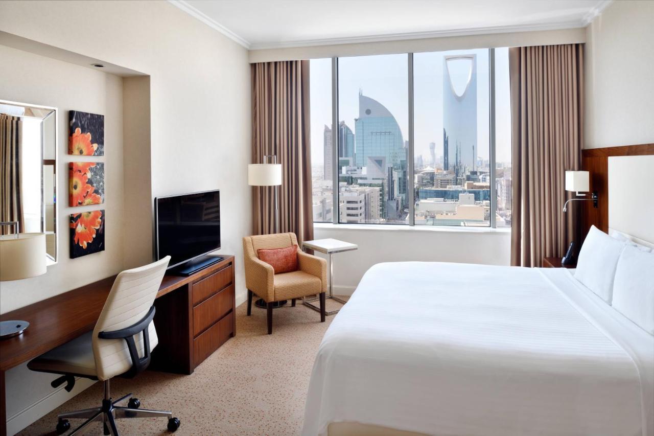 Courtyard By Marriott Riyadh Olaya Eksteriør bilde