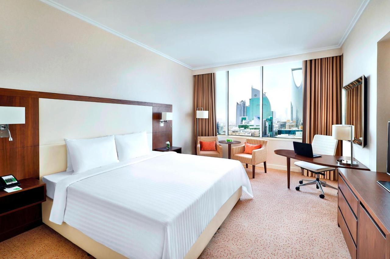 Courtyard By Marriott Riyadh Olaya Eksteriør bilde