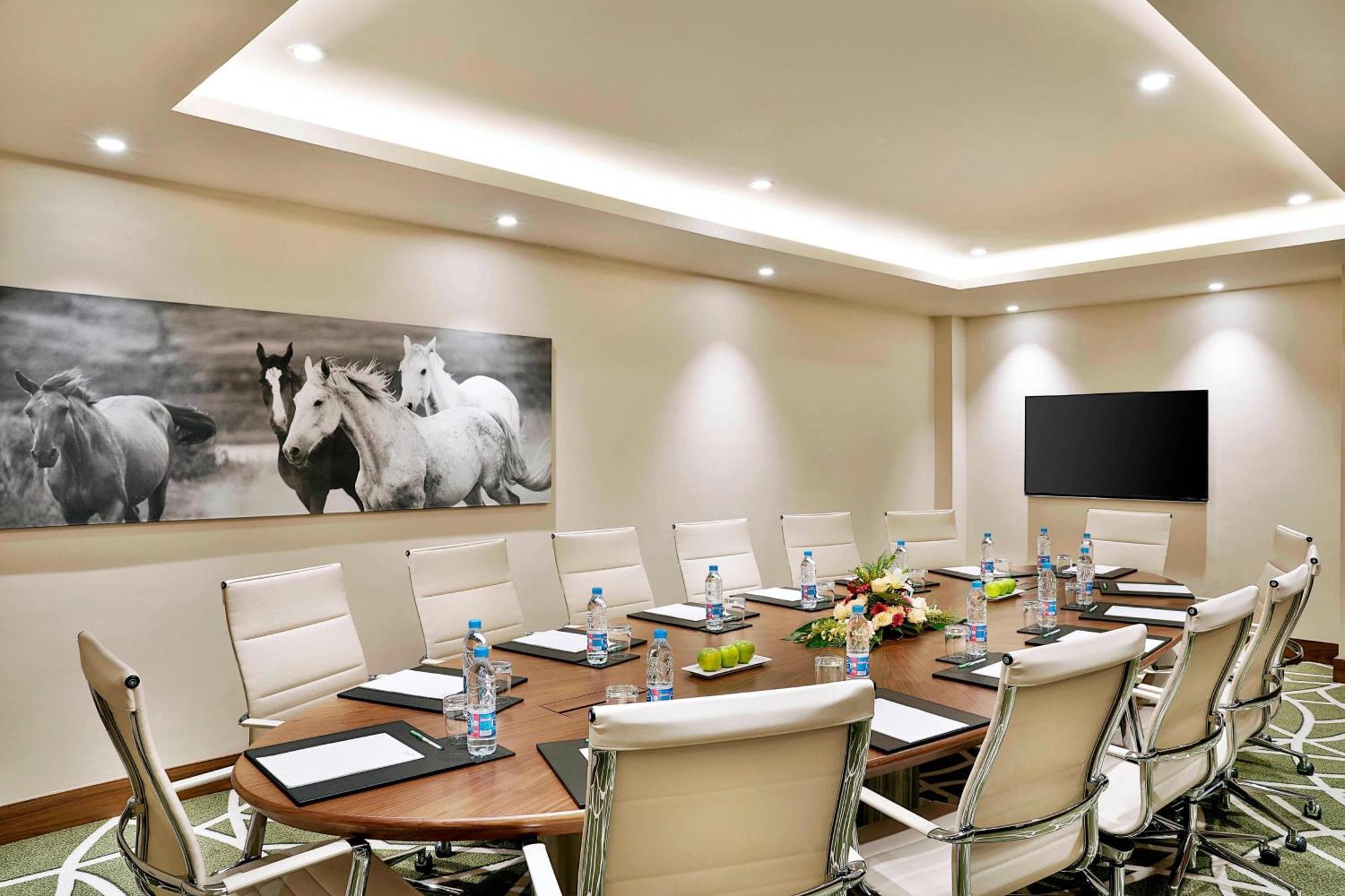 Courtyard By Marriott Riyadh Olaya Eksteriør bilde