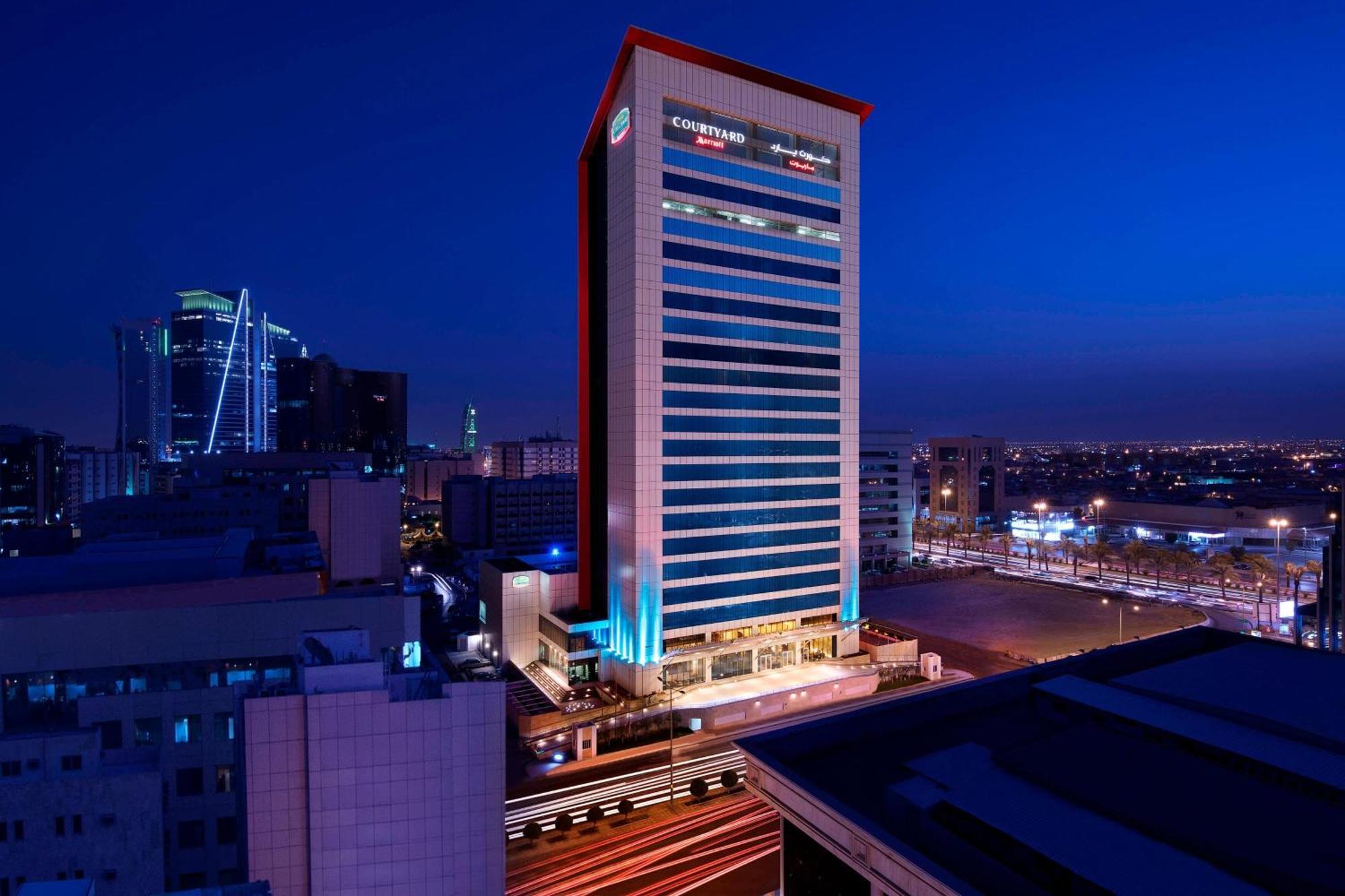 Courtyard By Marriott Riyadh Olaya Eksteriør bilde