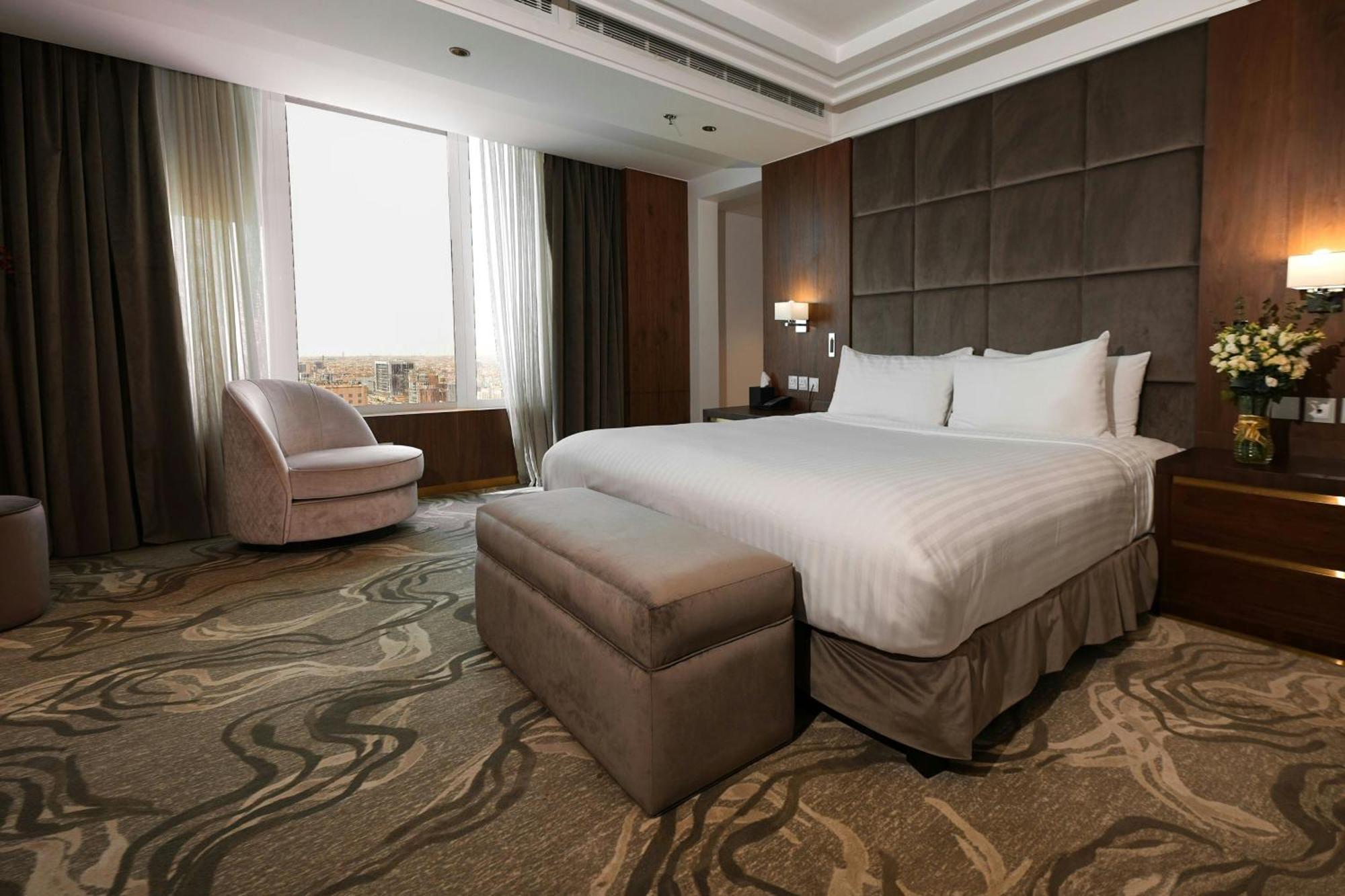 Courtyard By Marriott Riyadh Olaya Eksteriør bilde
